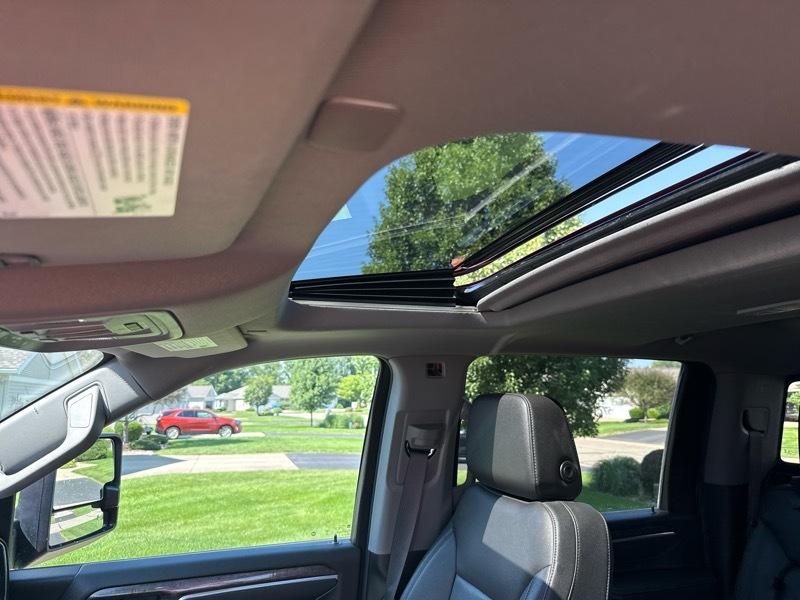 Chevrolet Silverado 2500HD 4WD Crew Cab 159" LTZ 2025