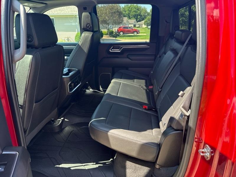 Chevrolet Silverado 2500HD 4WD Crew Cab 159" LTZ 2025