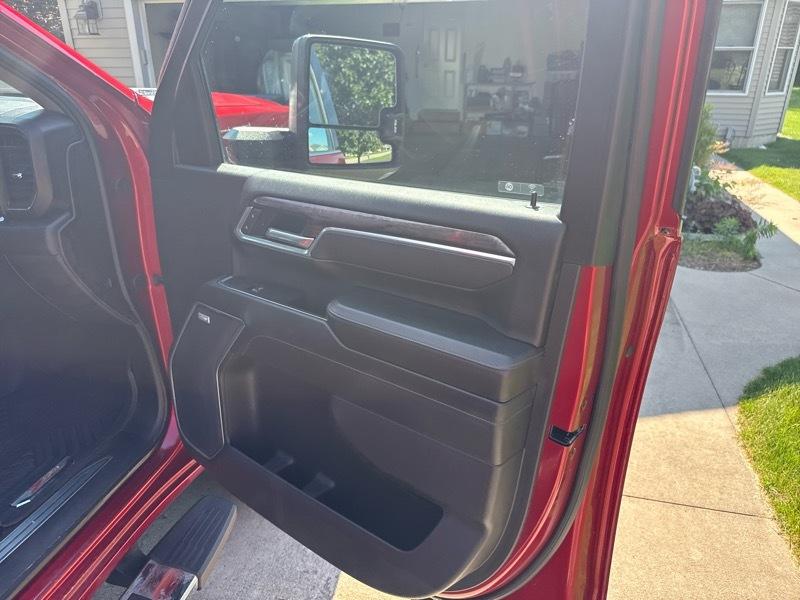 Chevrolet Silverado 2500HD 4WD Crew Cab 159" LTZ 2025