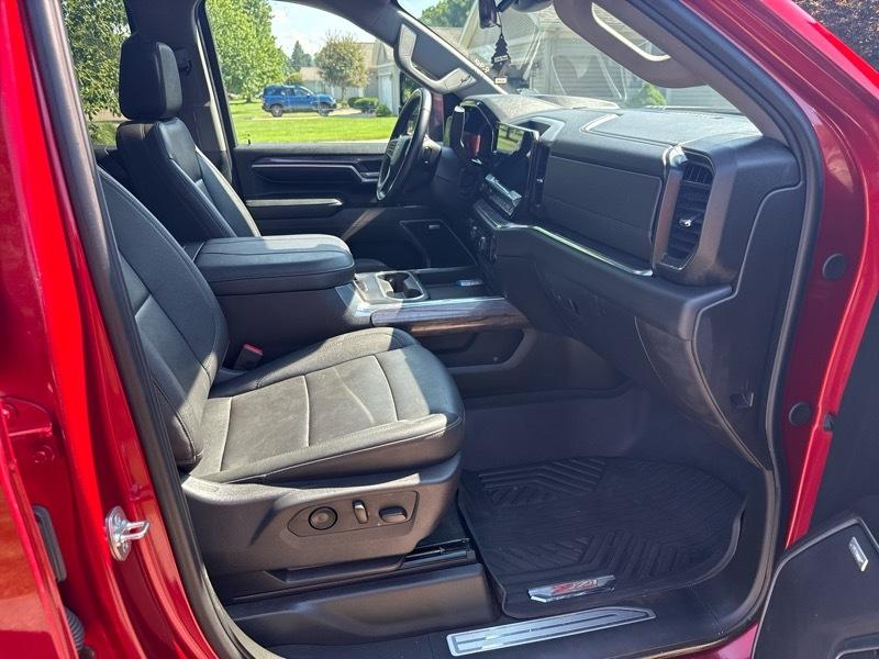 Chevrolet Silverado 2500HD 4WD Crew Cab 159" LTZ 2025