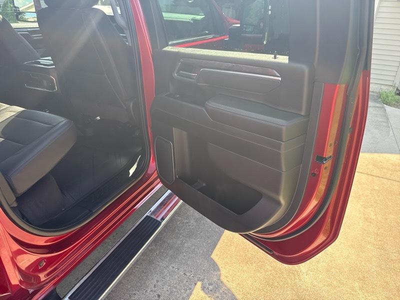 Chevrolet Silverado 2500HD 4WD Crew Cab 159" LTZ 2025