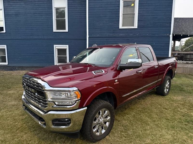 RAM 3500 Limited Crew Cab 4WD LWB 2022