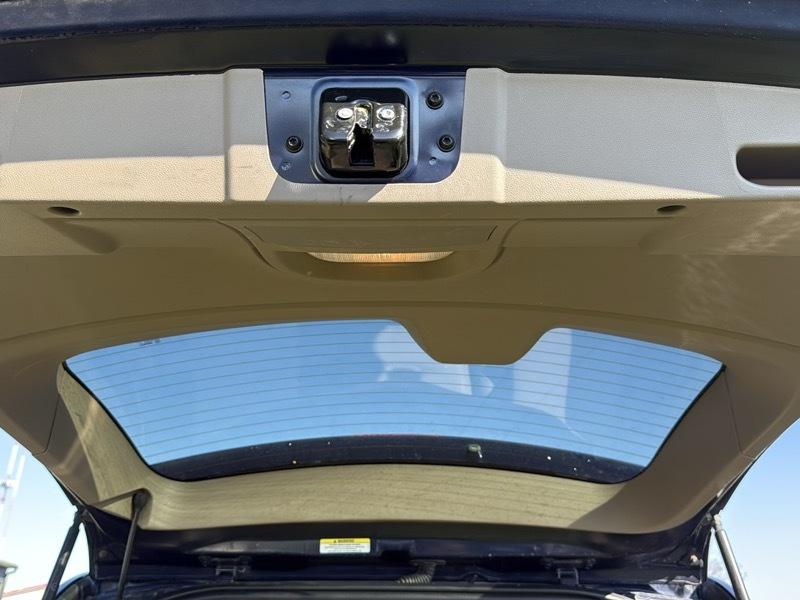 Chrysler Town & Country Touring-L 2012