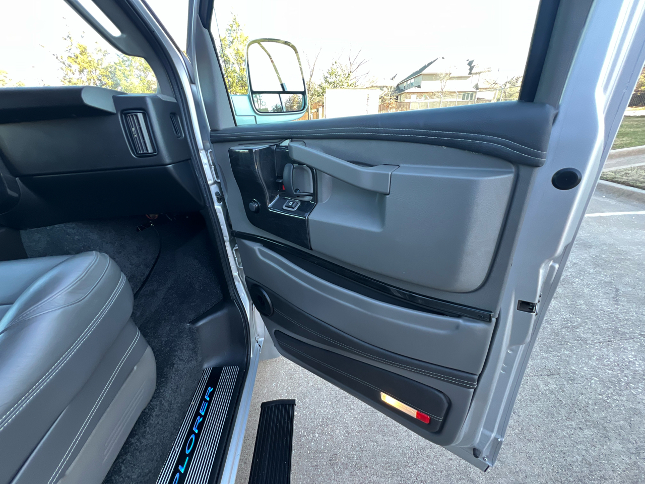 Chevrolet Express 2500  2023