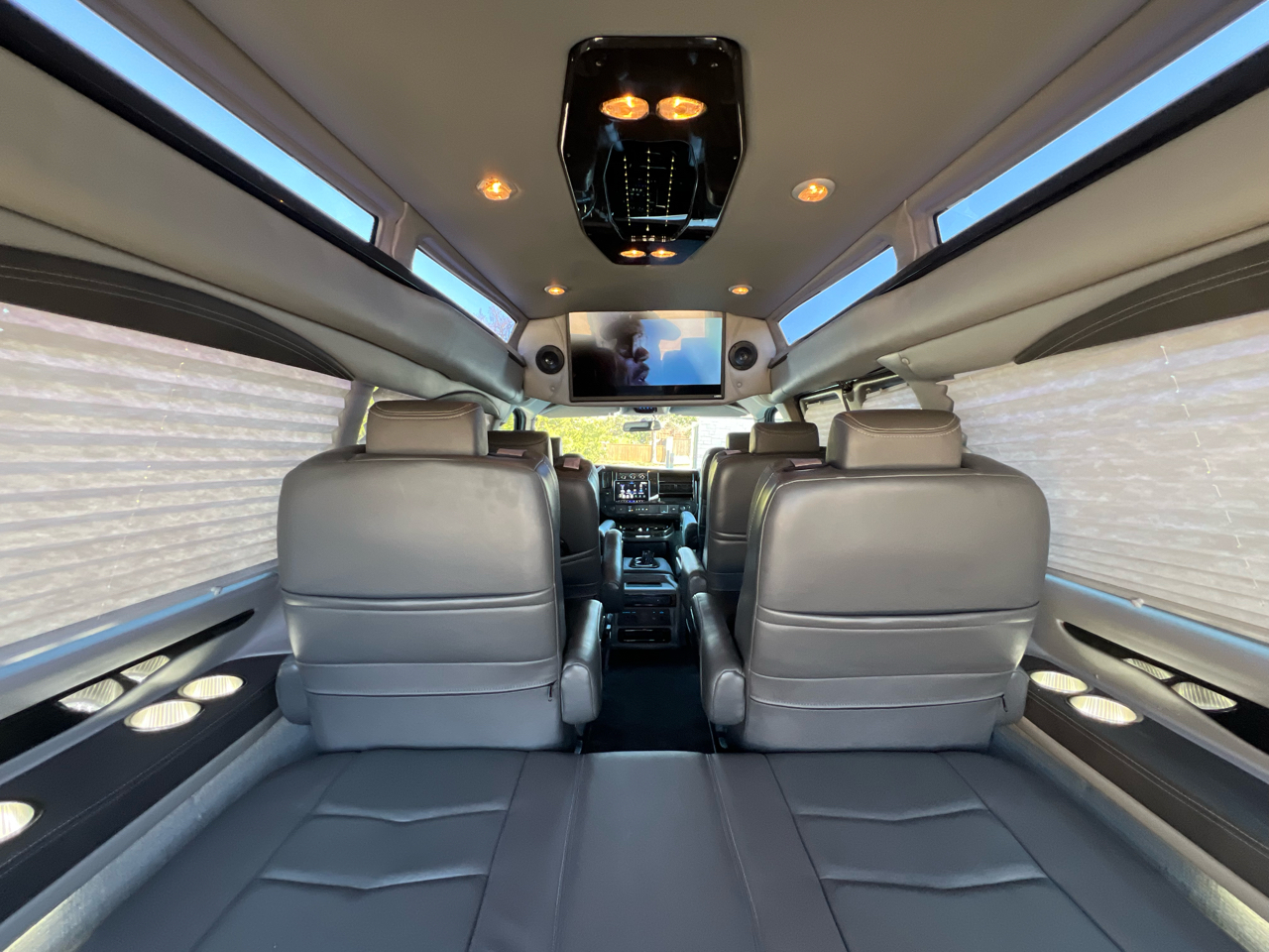 Chevrolet Express 2500  2023