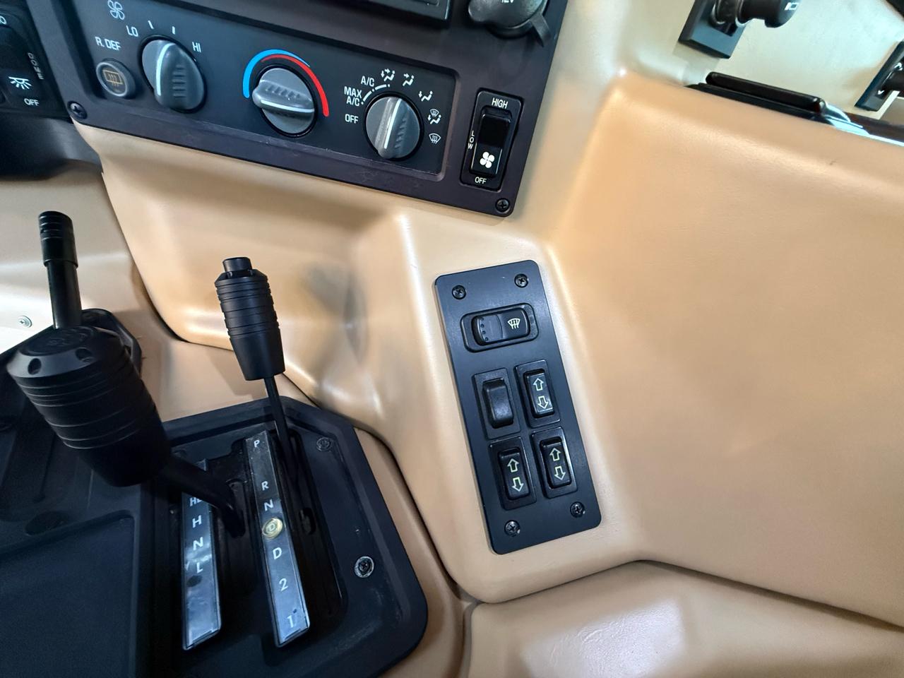 AM General Hummer Wagon 4-Door 2001