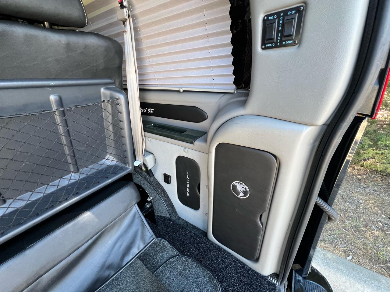 Chevrolet Express  2017