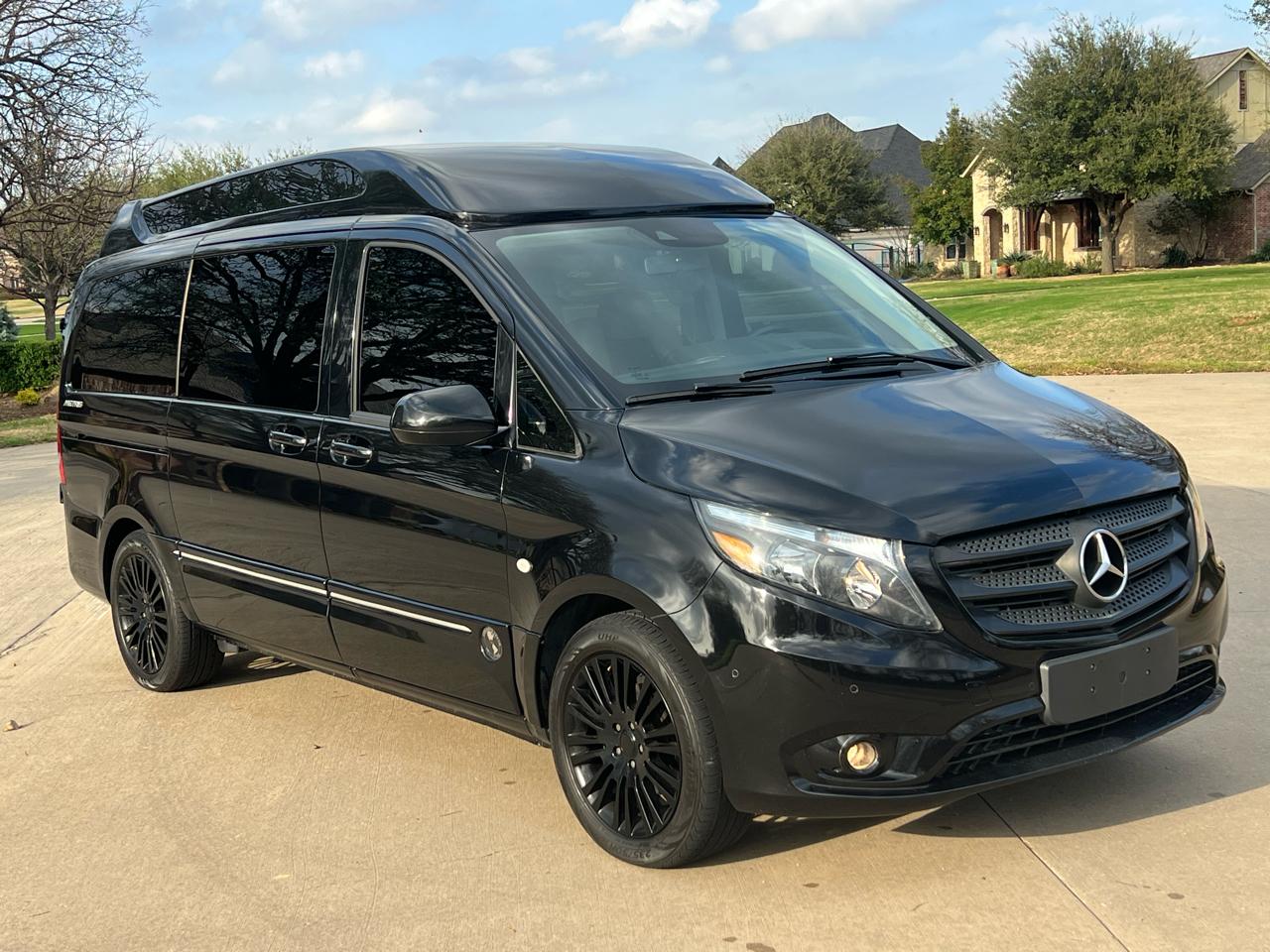 2018 Mercedes-Benz Metris Passenger Van