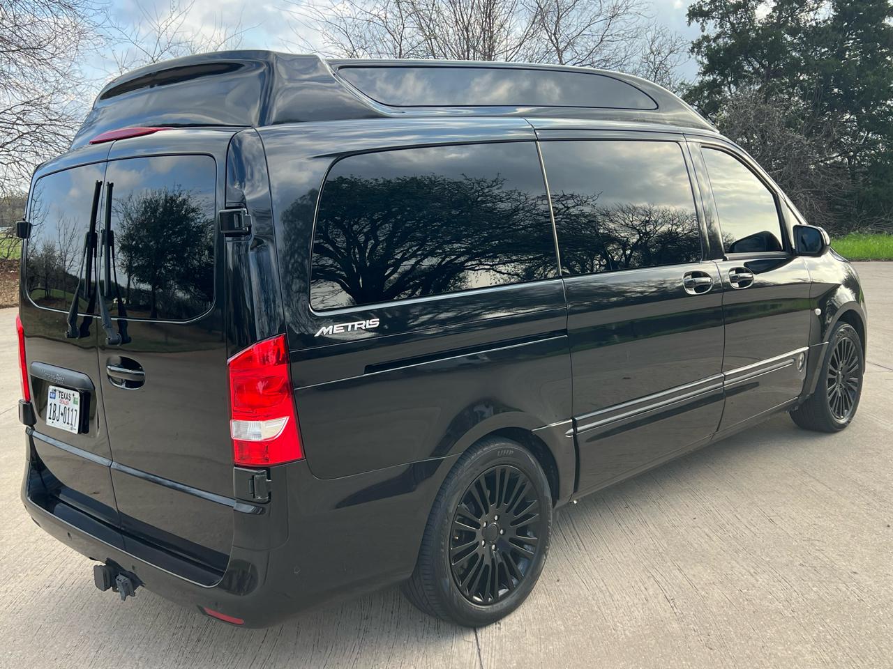 Mercedes-Benz Metris Passenger Van 2018