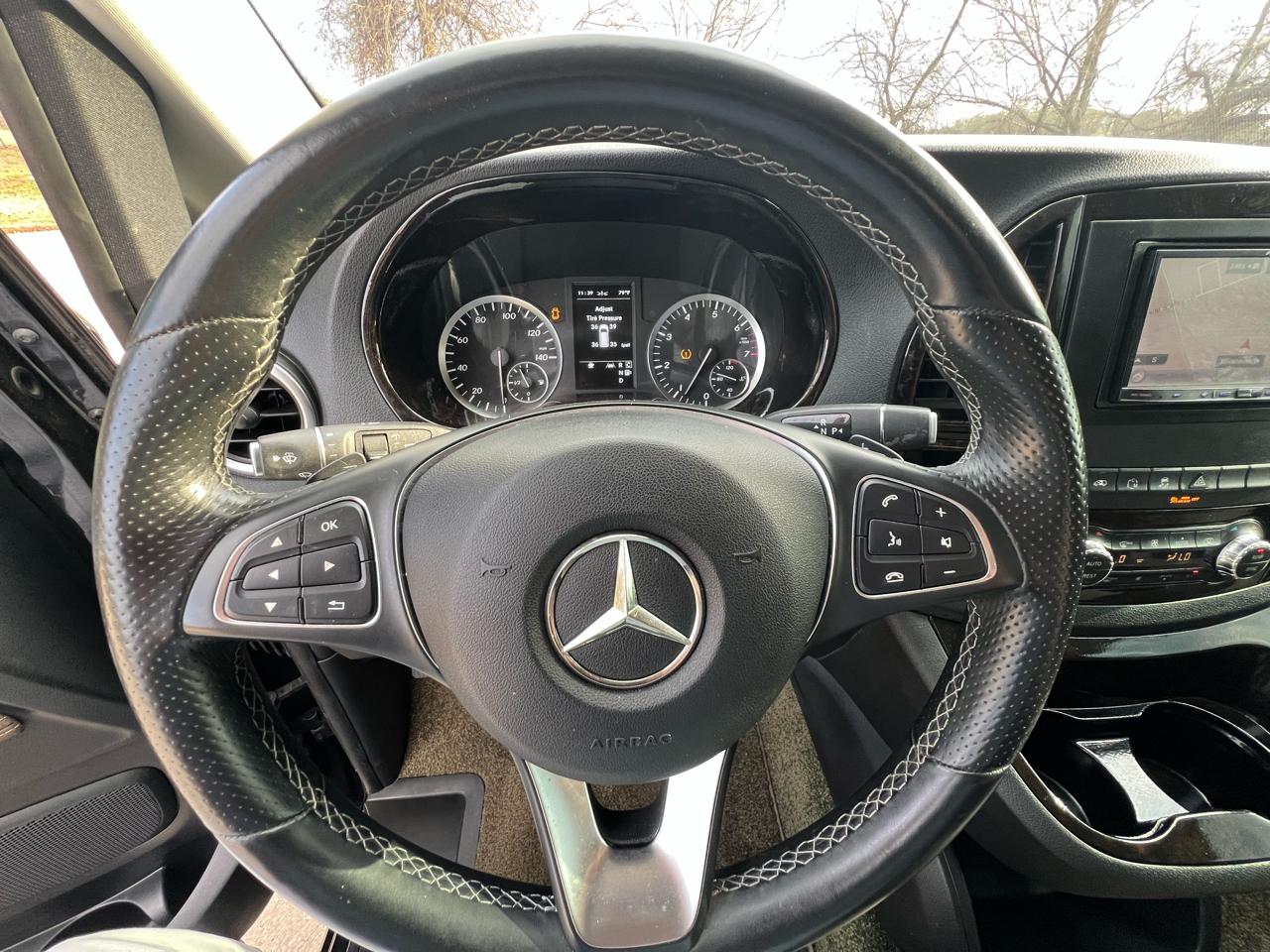 Mercedes-Benz Metris Passenger Van 2018