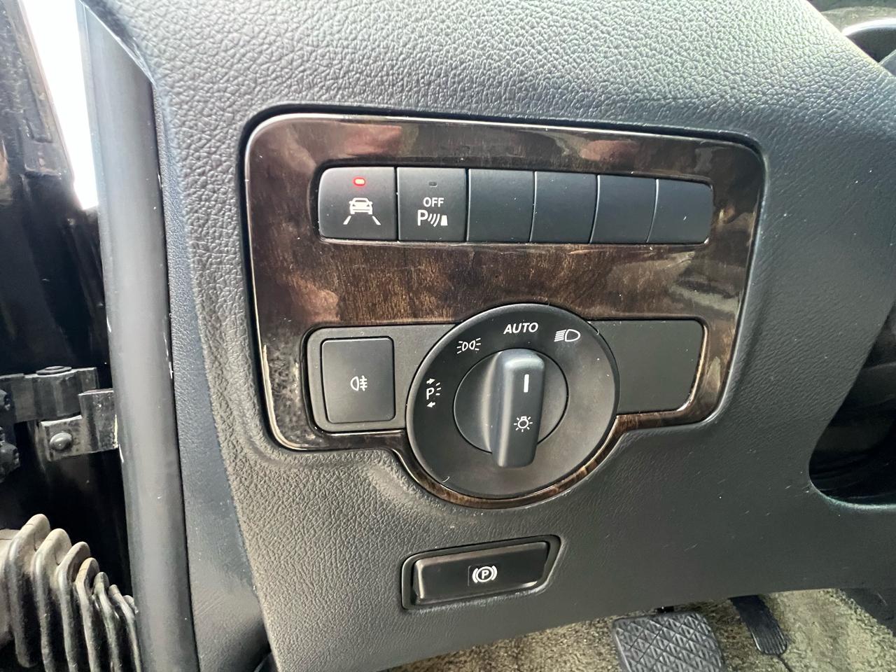 Mercedes-Benz Metris Passenger Van 2018