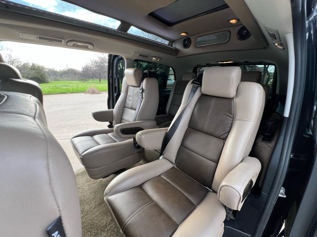 Mercedes-Benz Metris Passenger Van 2018
