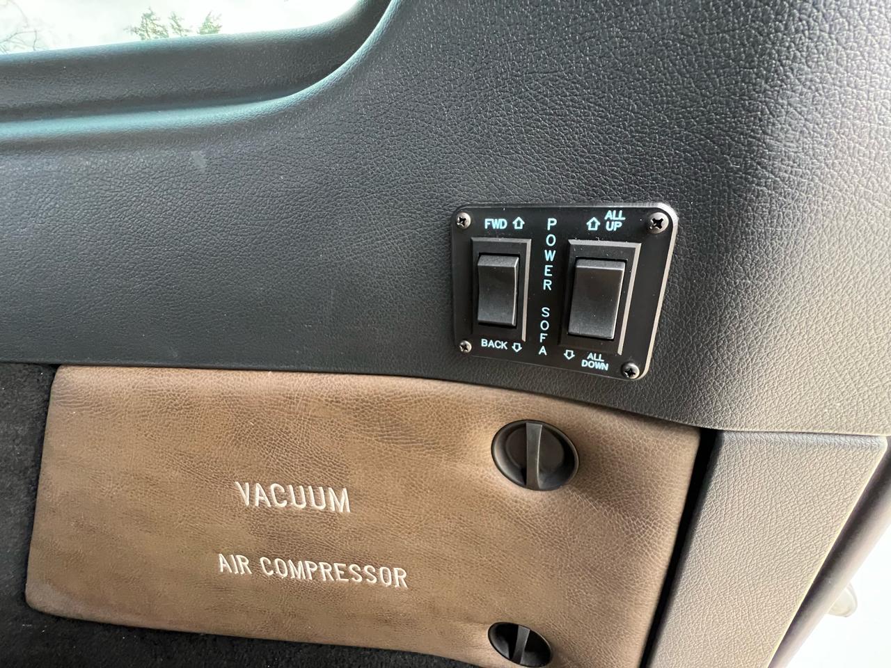 Mercedes-Benz Metris Passenger Van 2018