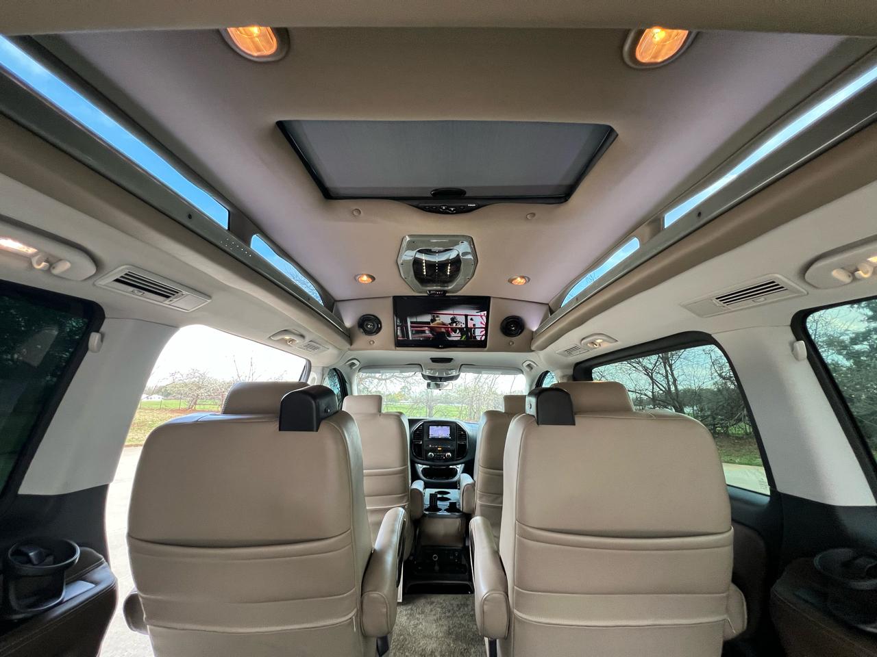 Mercedes-Benz Metris Passenger Van 2018