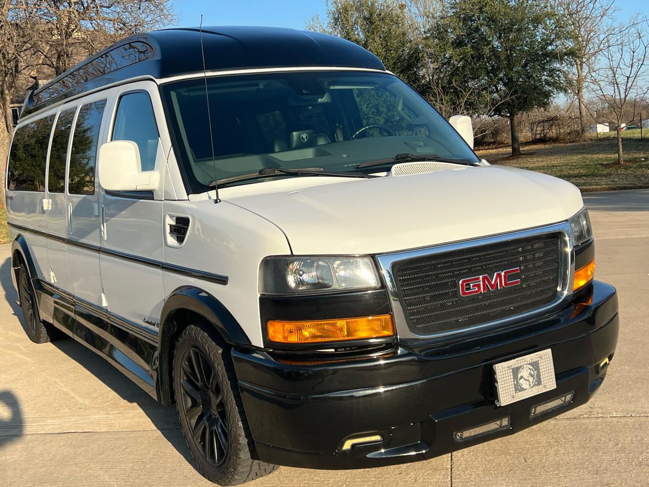 GMC Savana  2019
