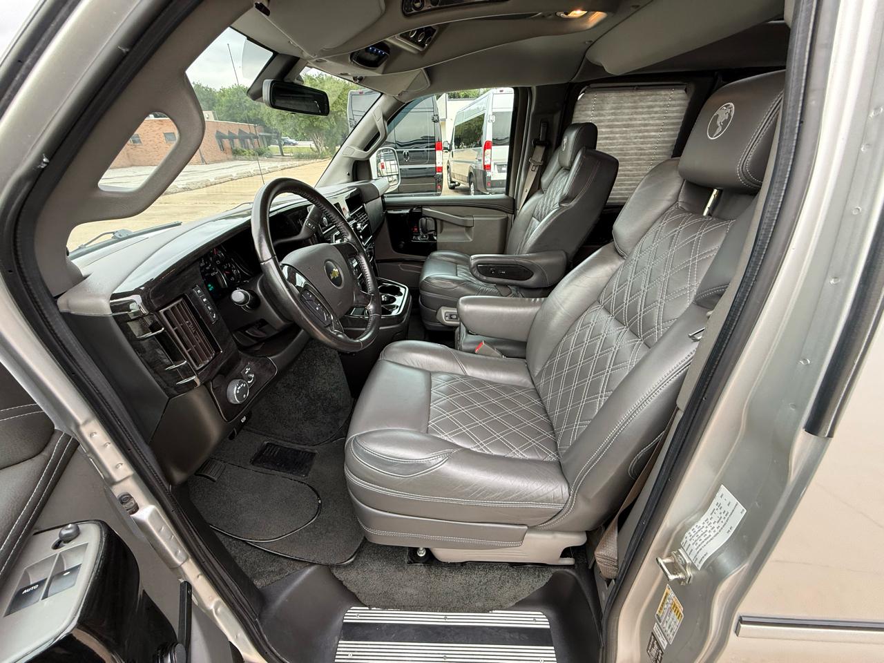 Chevrolet Express  2022