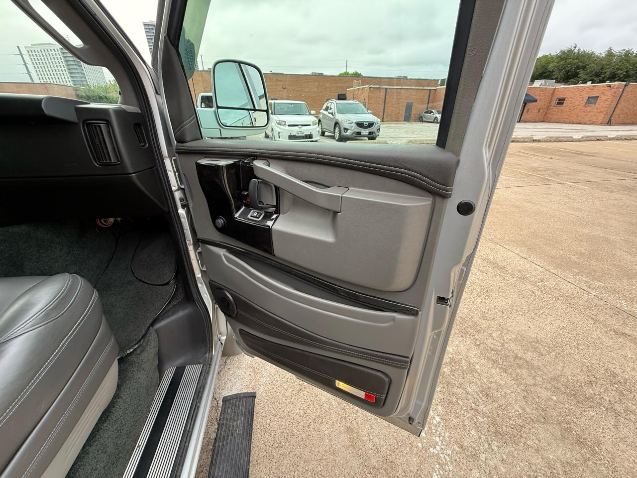 Chevrolet Express  2022