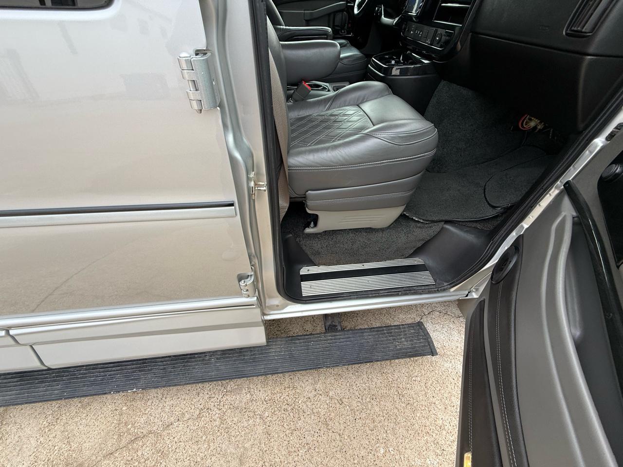 Chevrolet Express  2022