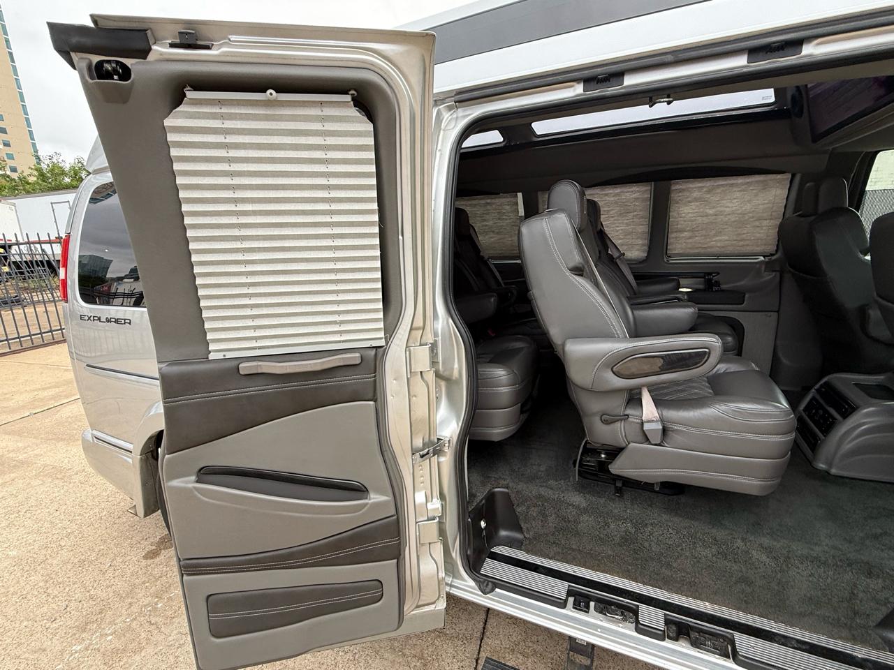 Chevrolet Express  2022