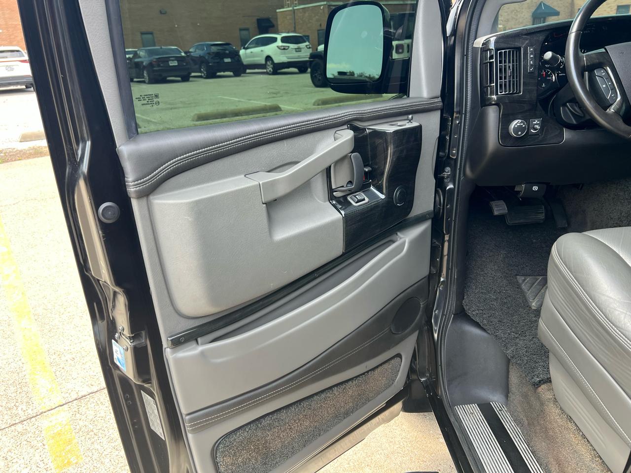 Chevrolet Express  2016