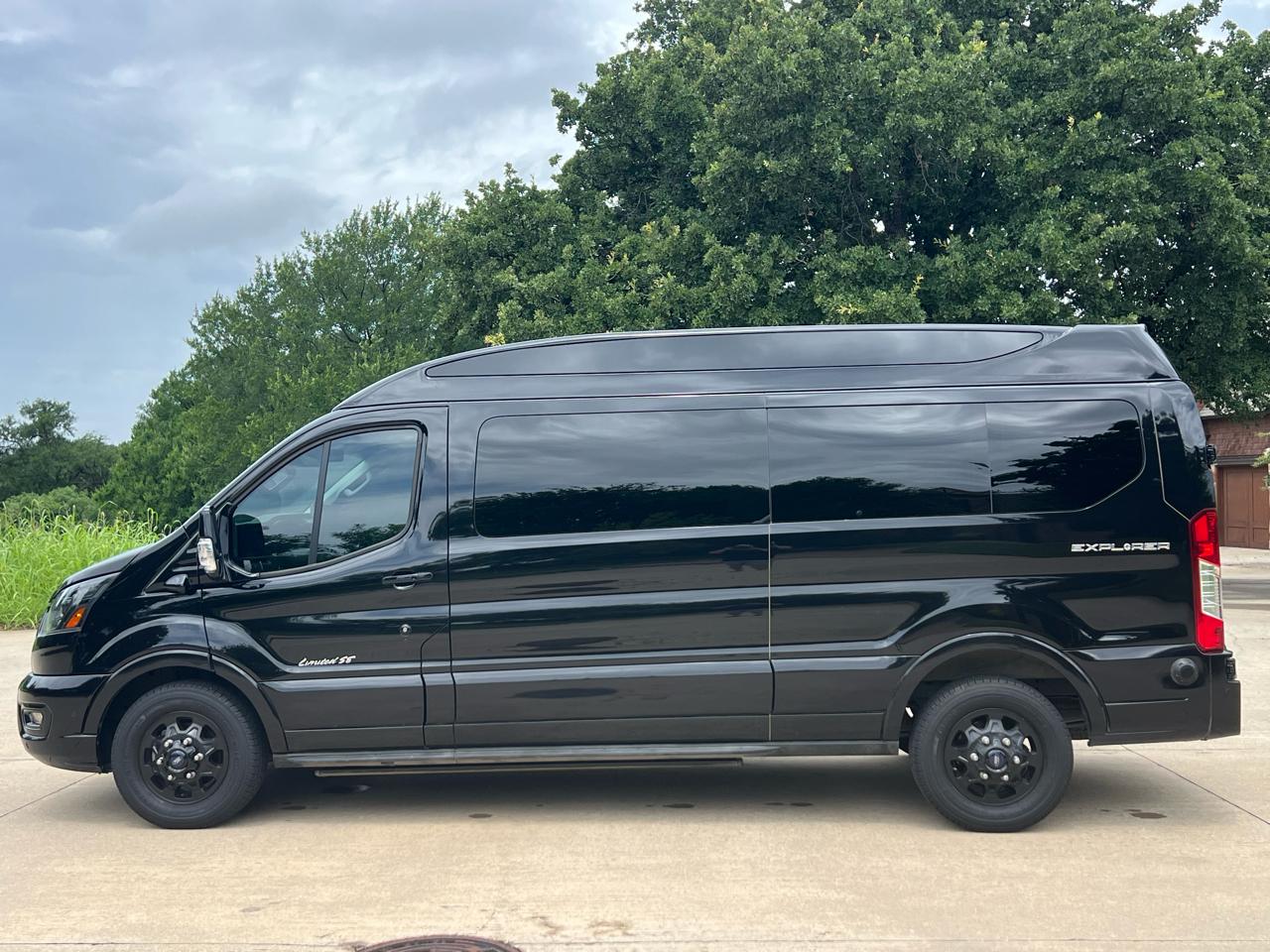 Ford Transit  2024