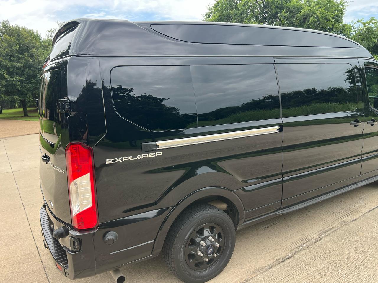 Ford Transit  2024