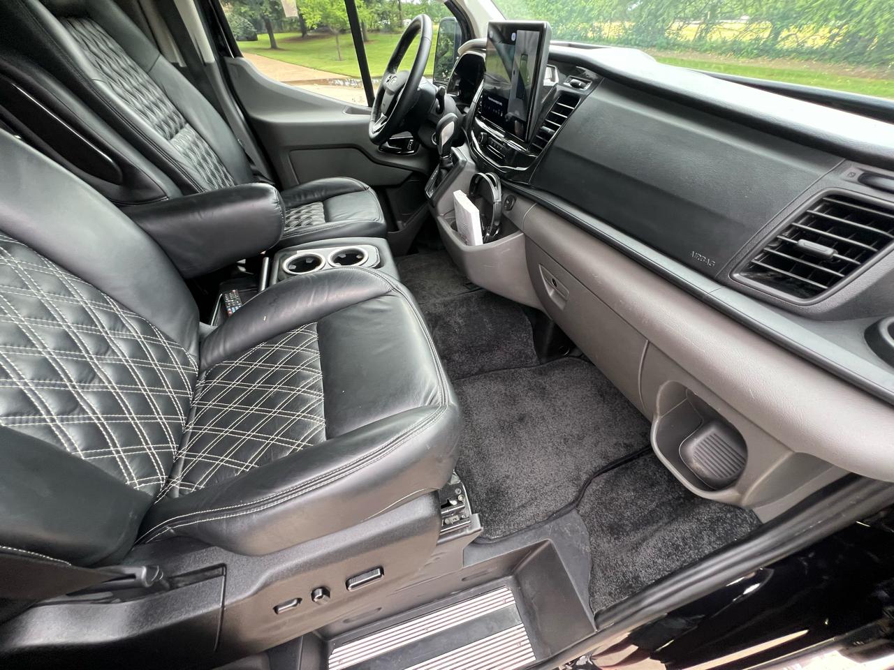 Ford Transit  2024