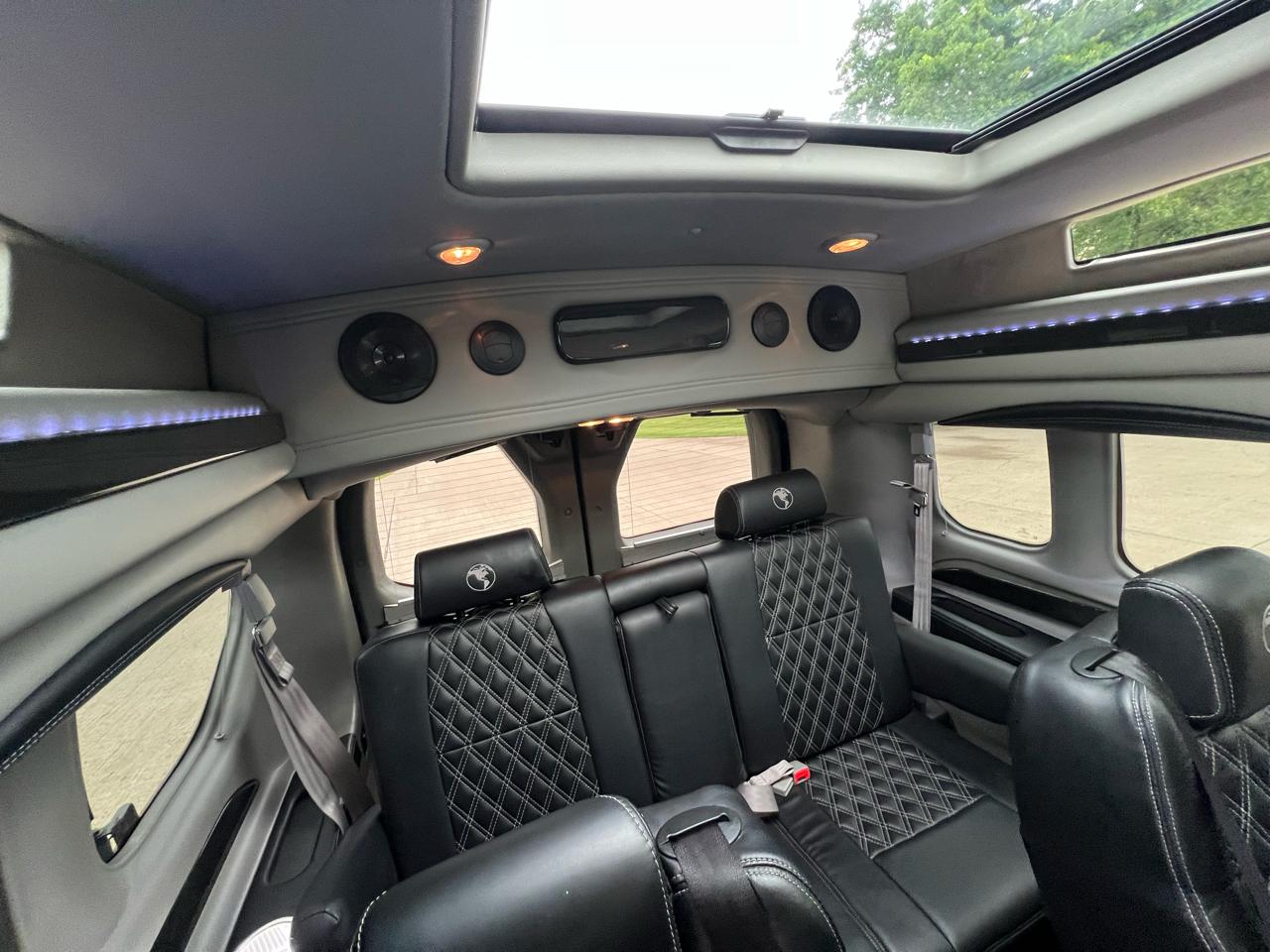 Ford Transit  2024