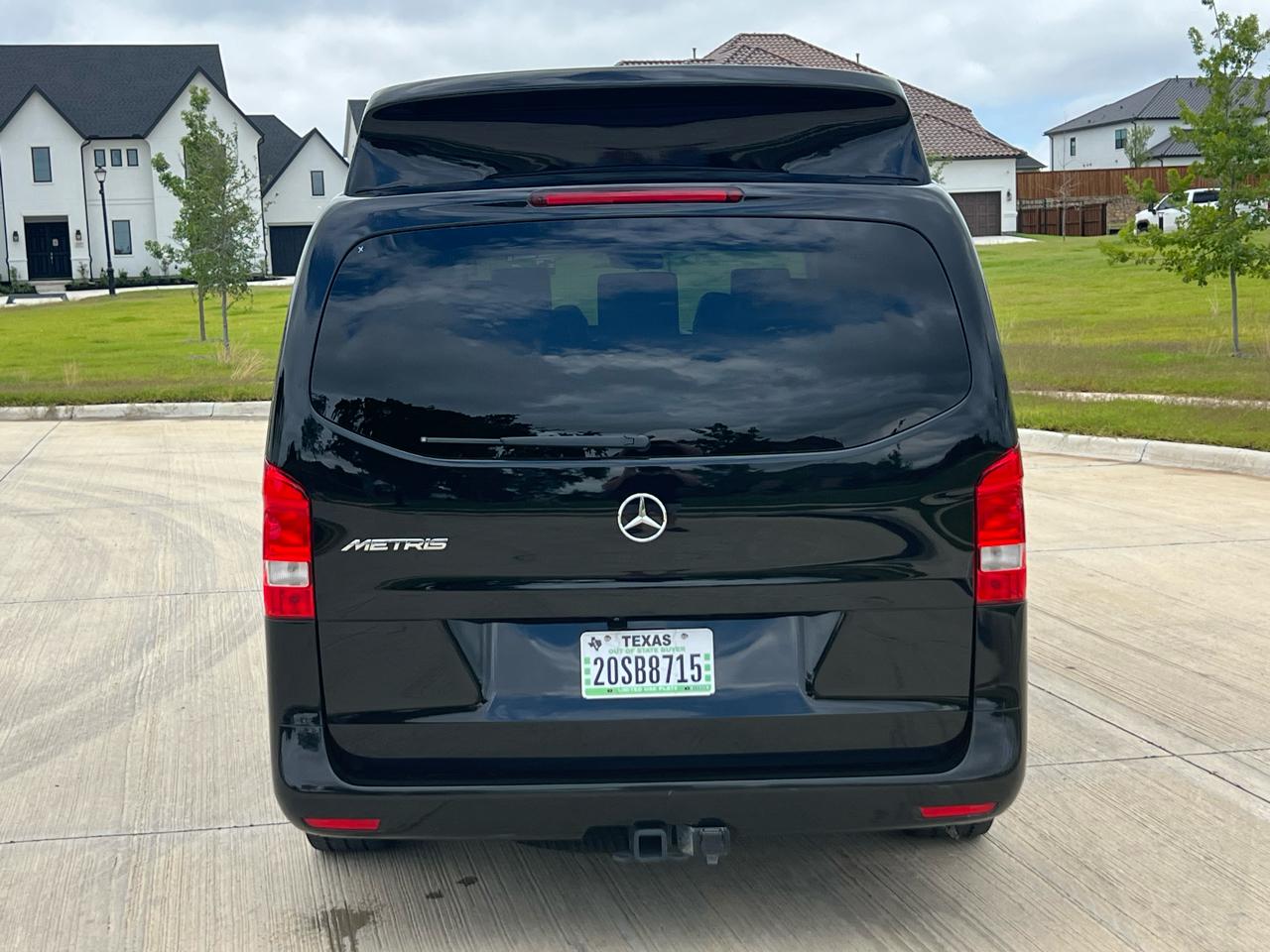 Mercedes-Benz Metris  2023
