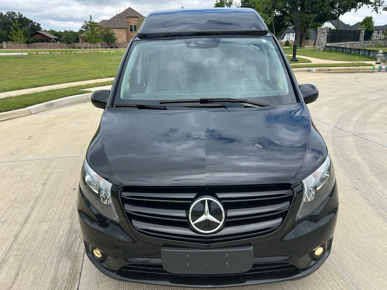 Mercedes-Benz Metris  2023
