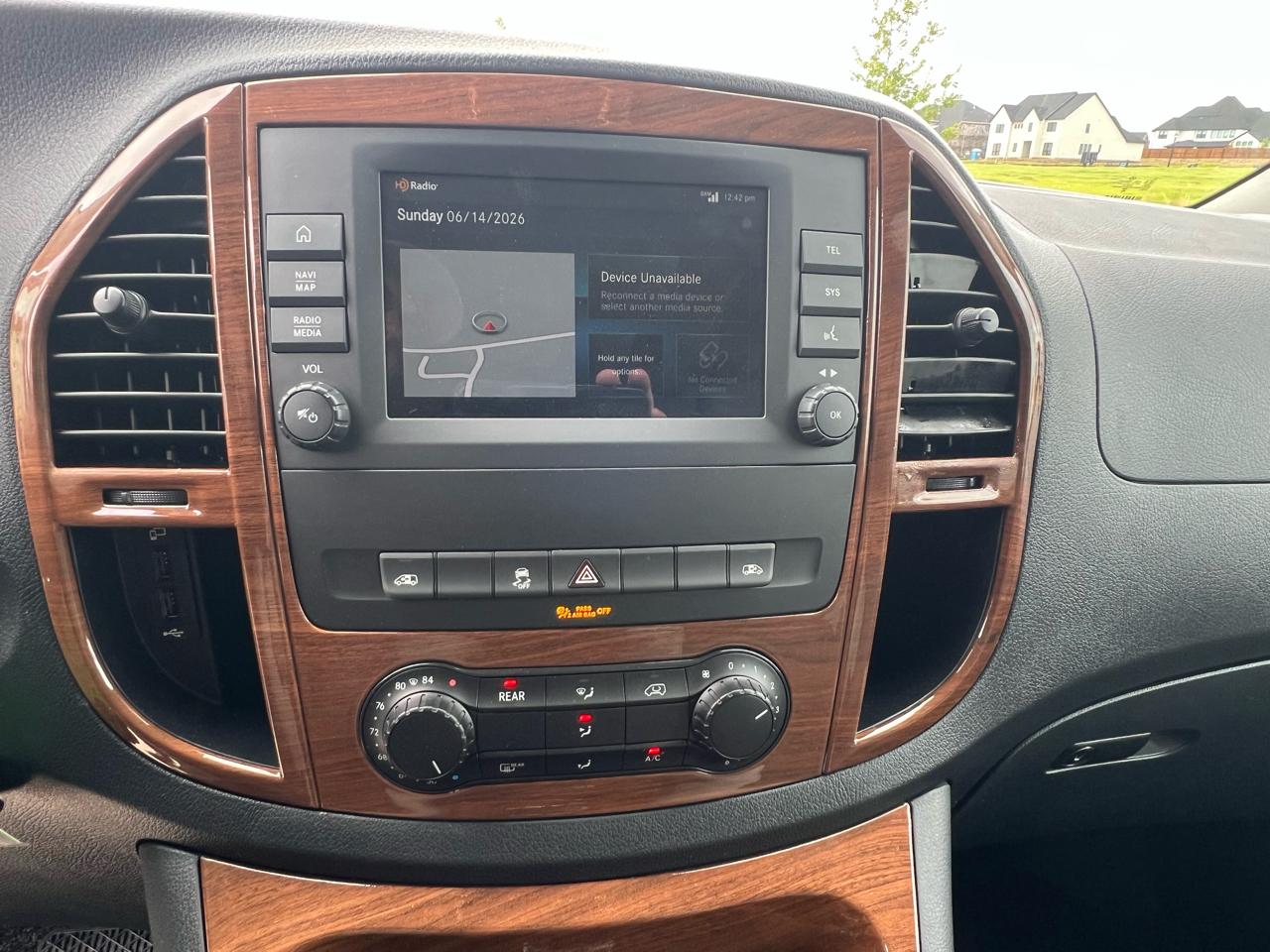 Mercedes-Benz Metris  2023