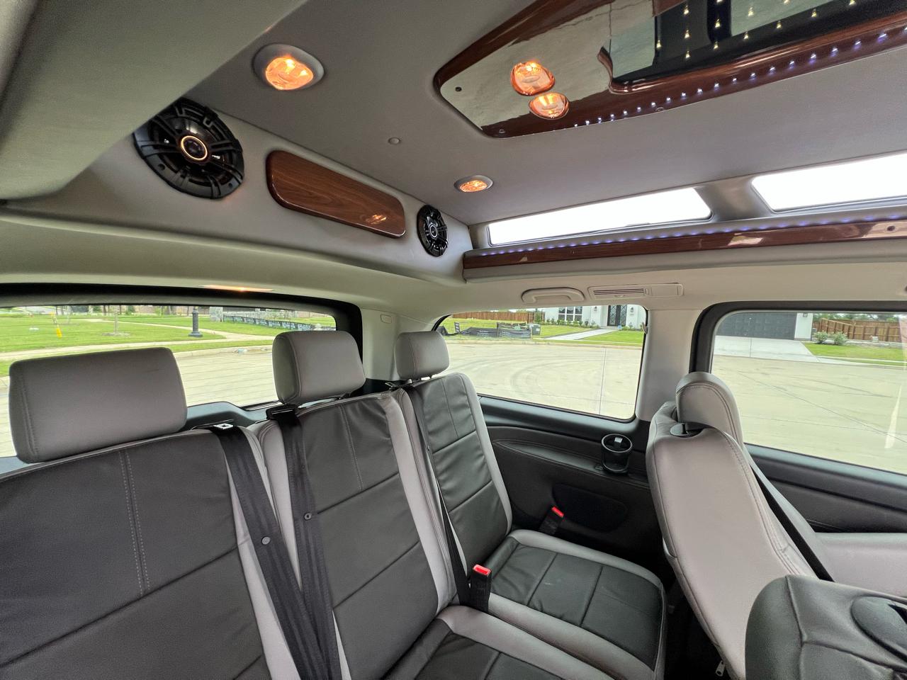 Mercedes-Benz Metris  2023