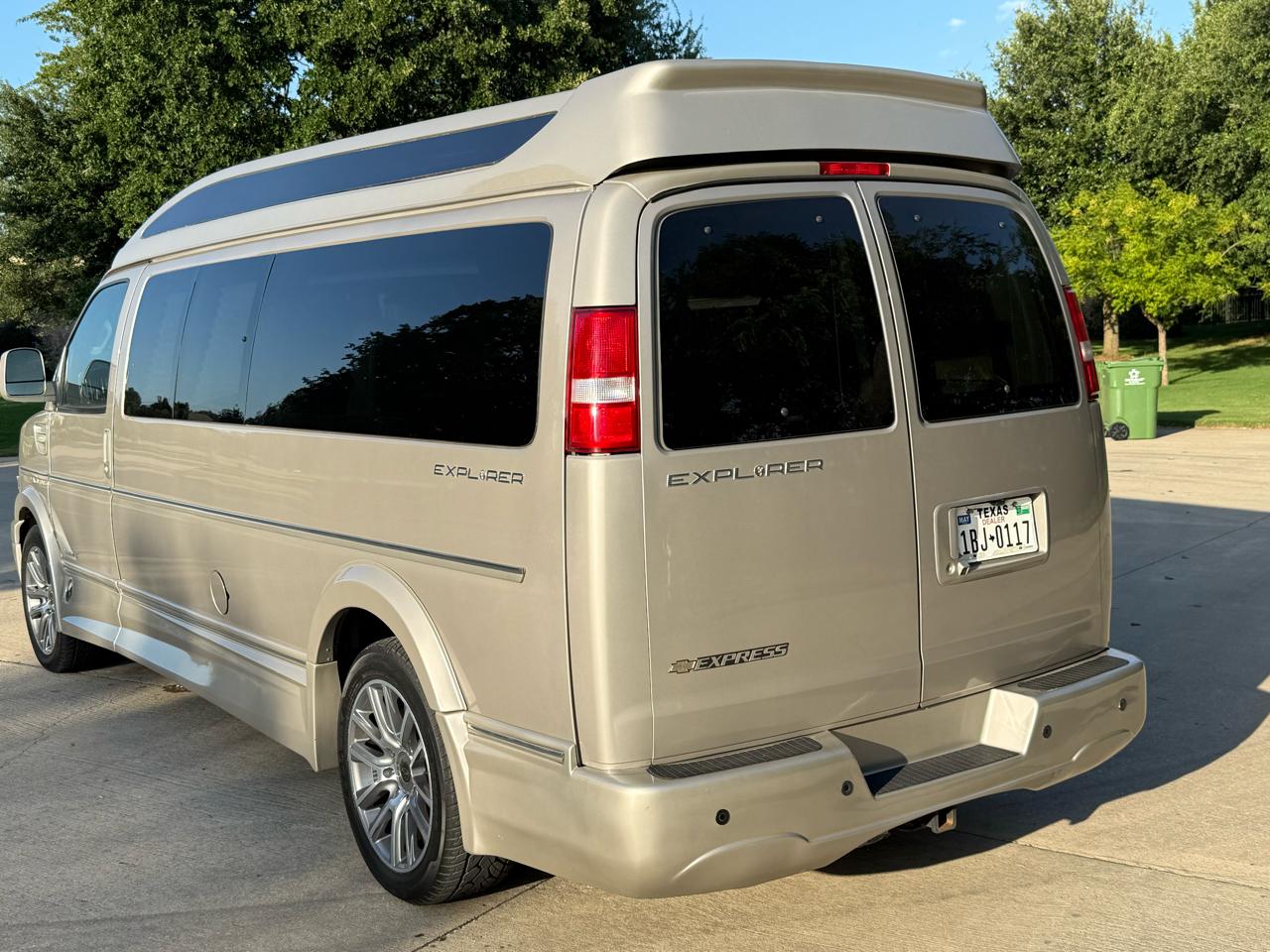 Chevrolet Express  2021