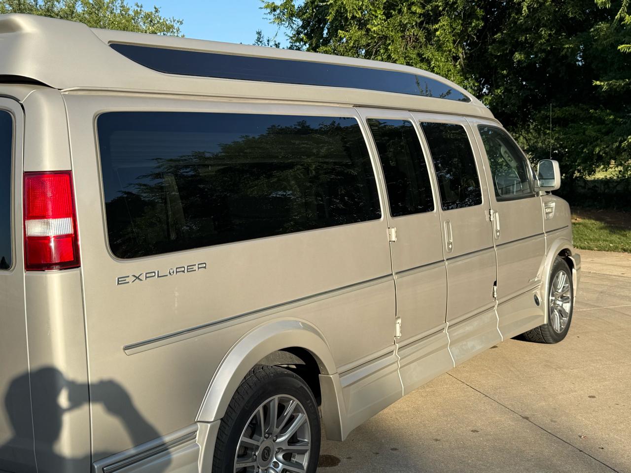Chevrolet Express  2021
