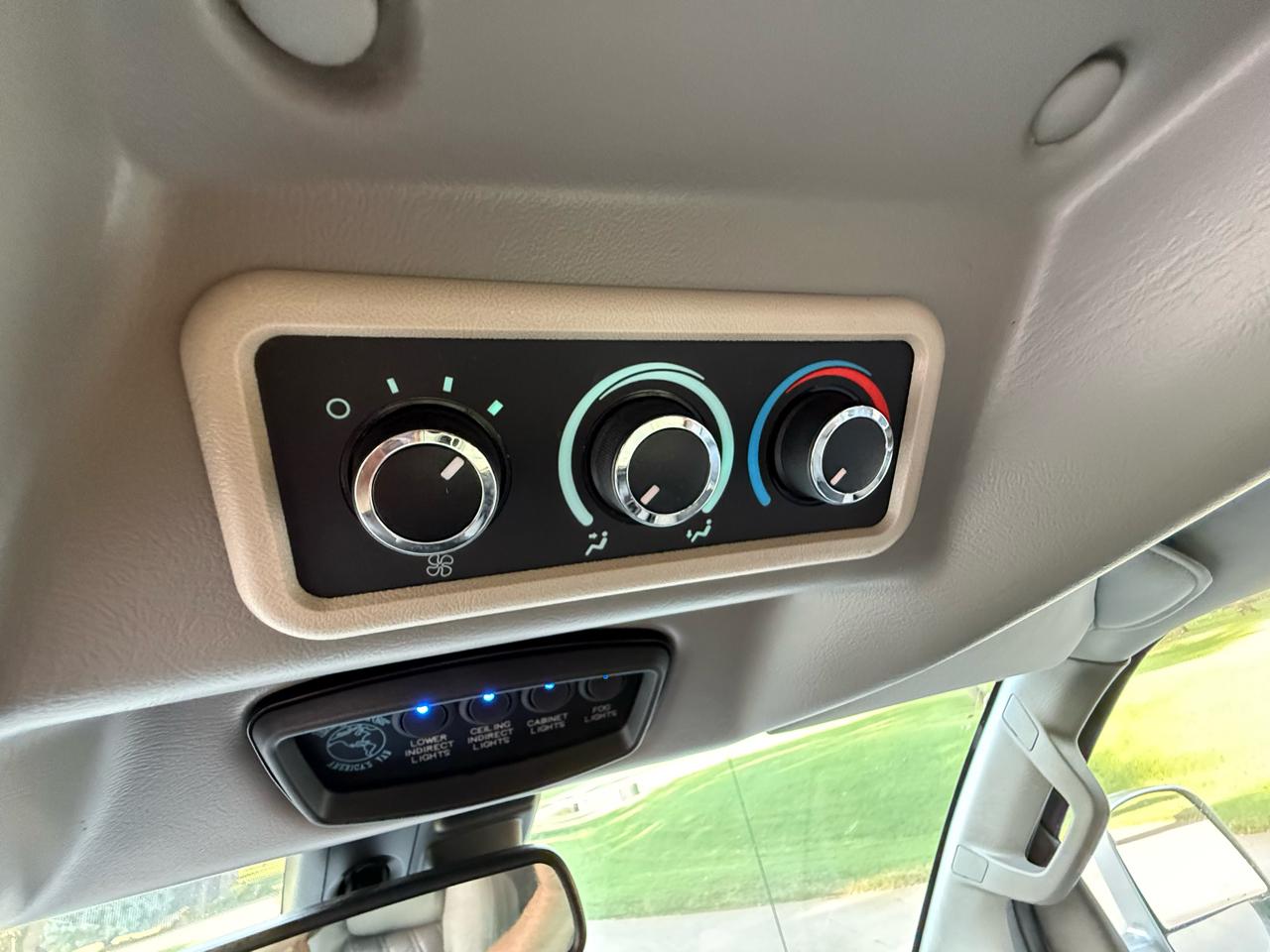 Chevrolet Express  2021