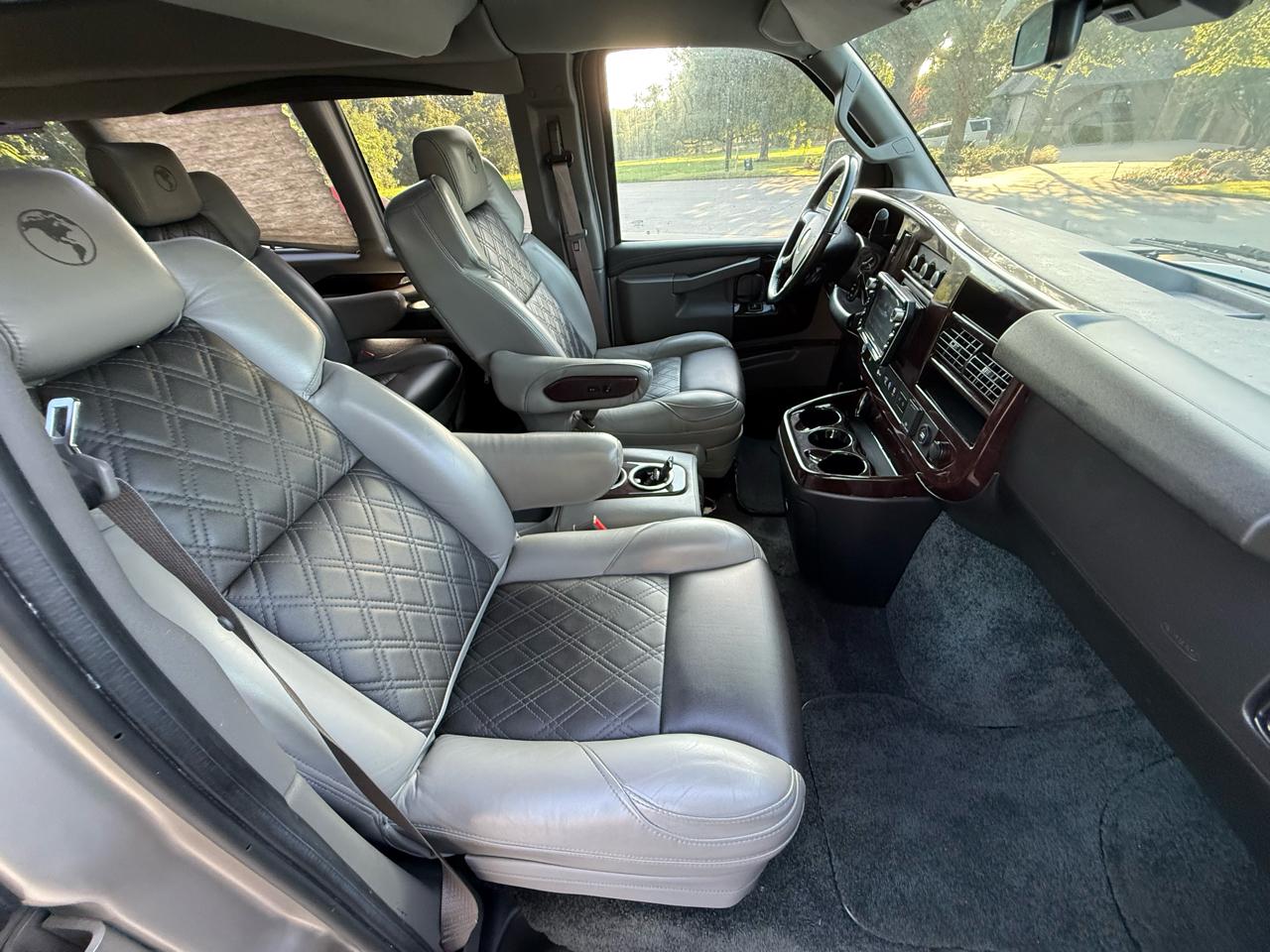 Chevrolet Express  2021