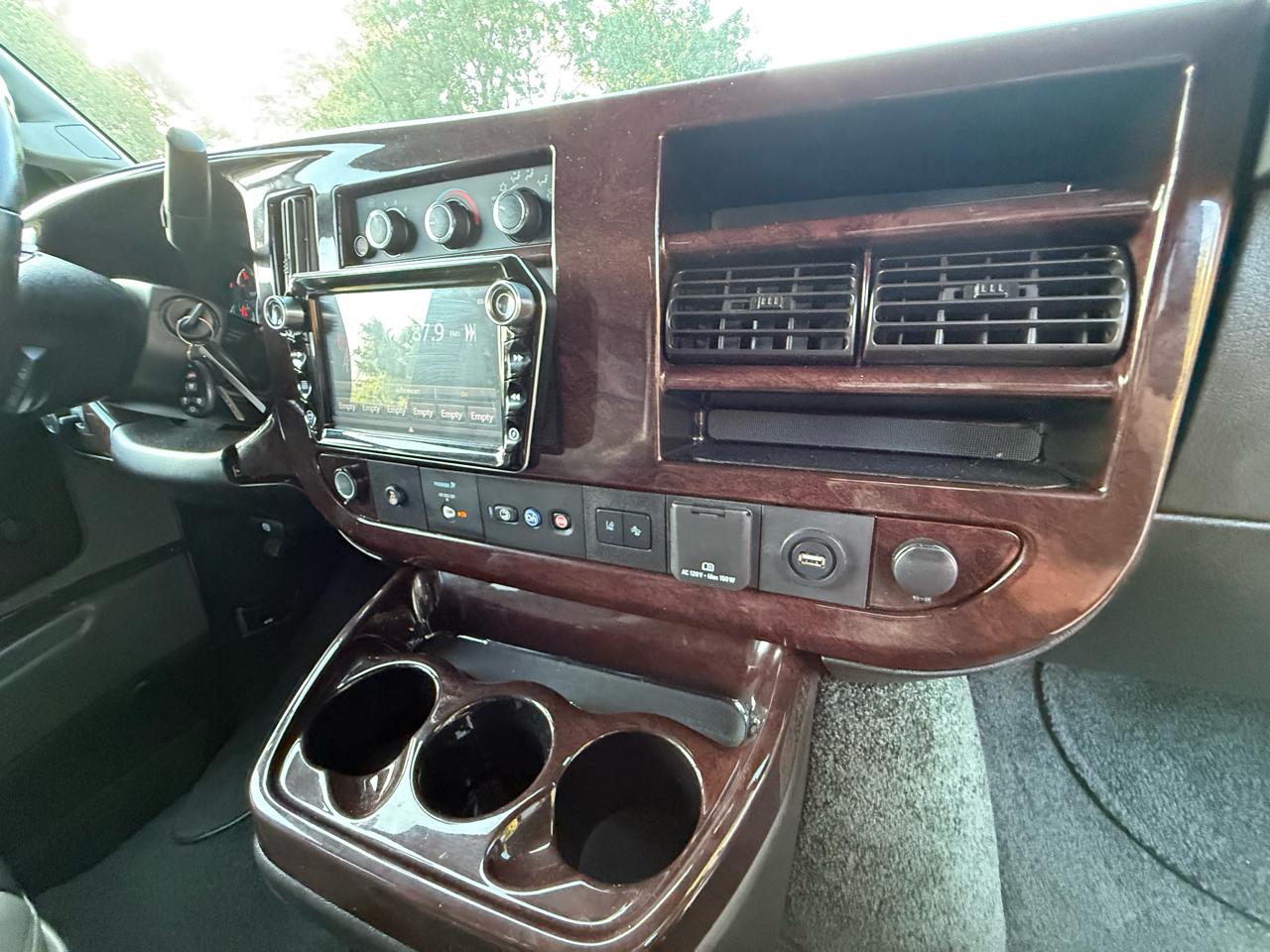 Chevrolet Express  2021