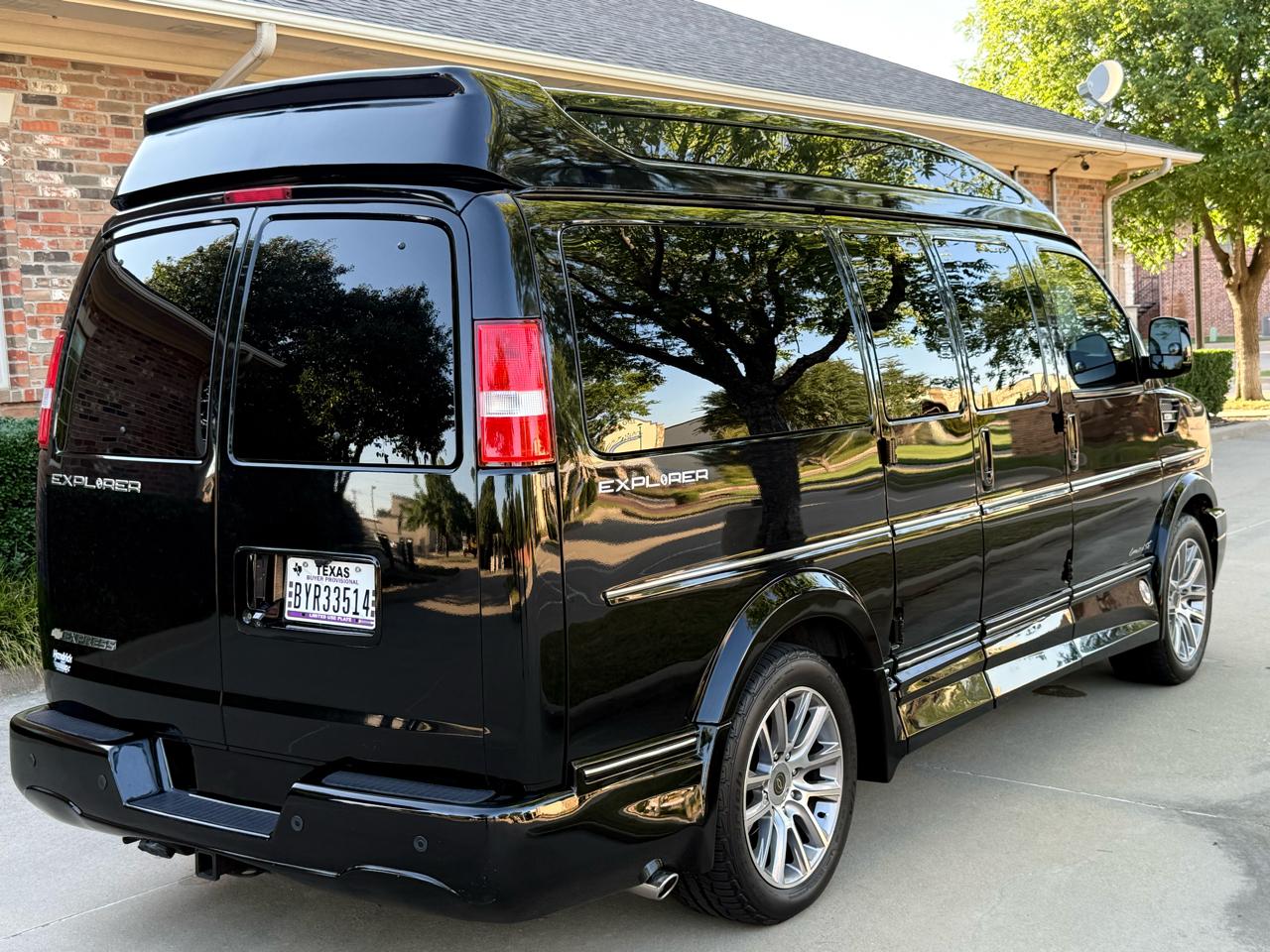Chevrolet Express  2021