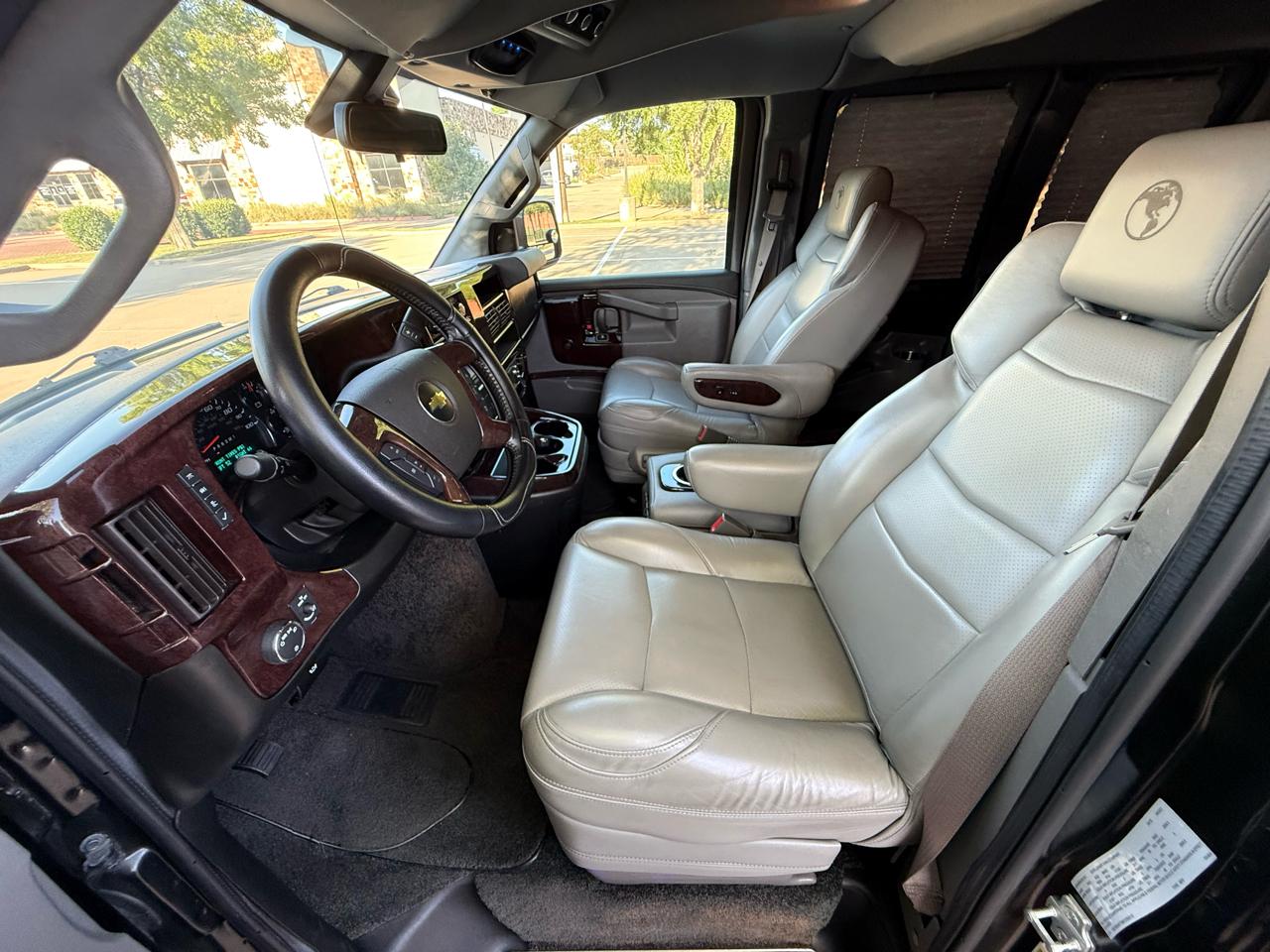 Chevrolet Express  2021