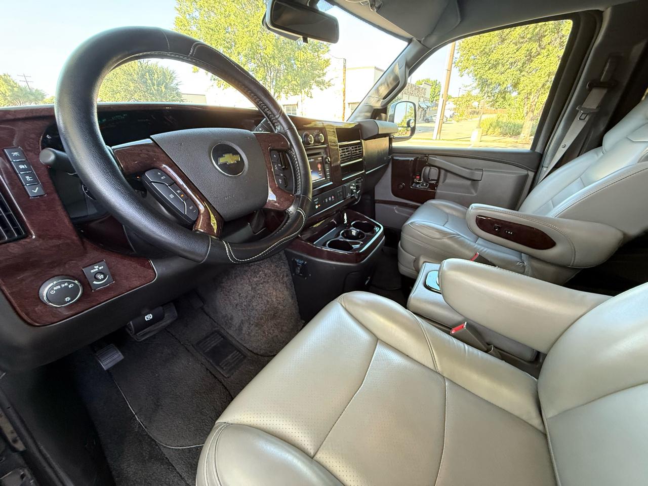 Chevrolet Express  2021