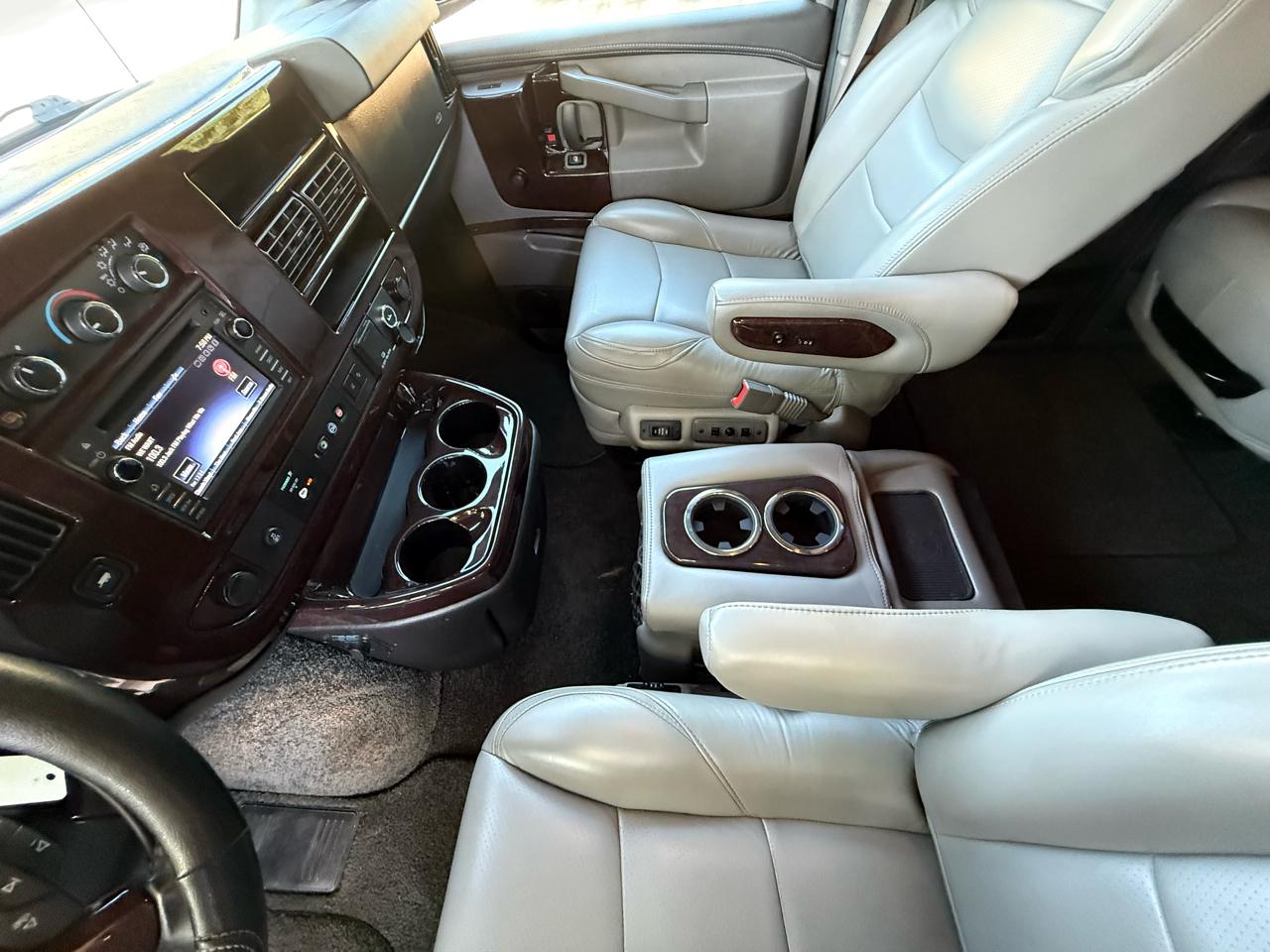 Chevrolet Express  2021