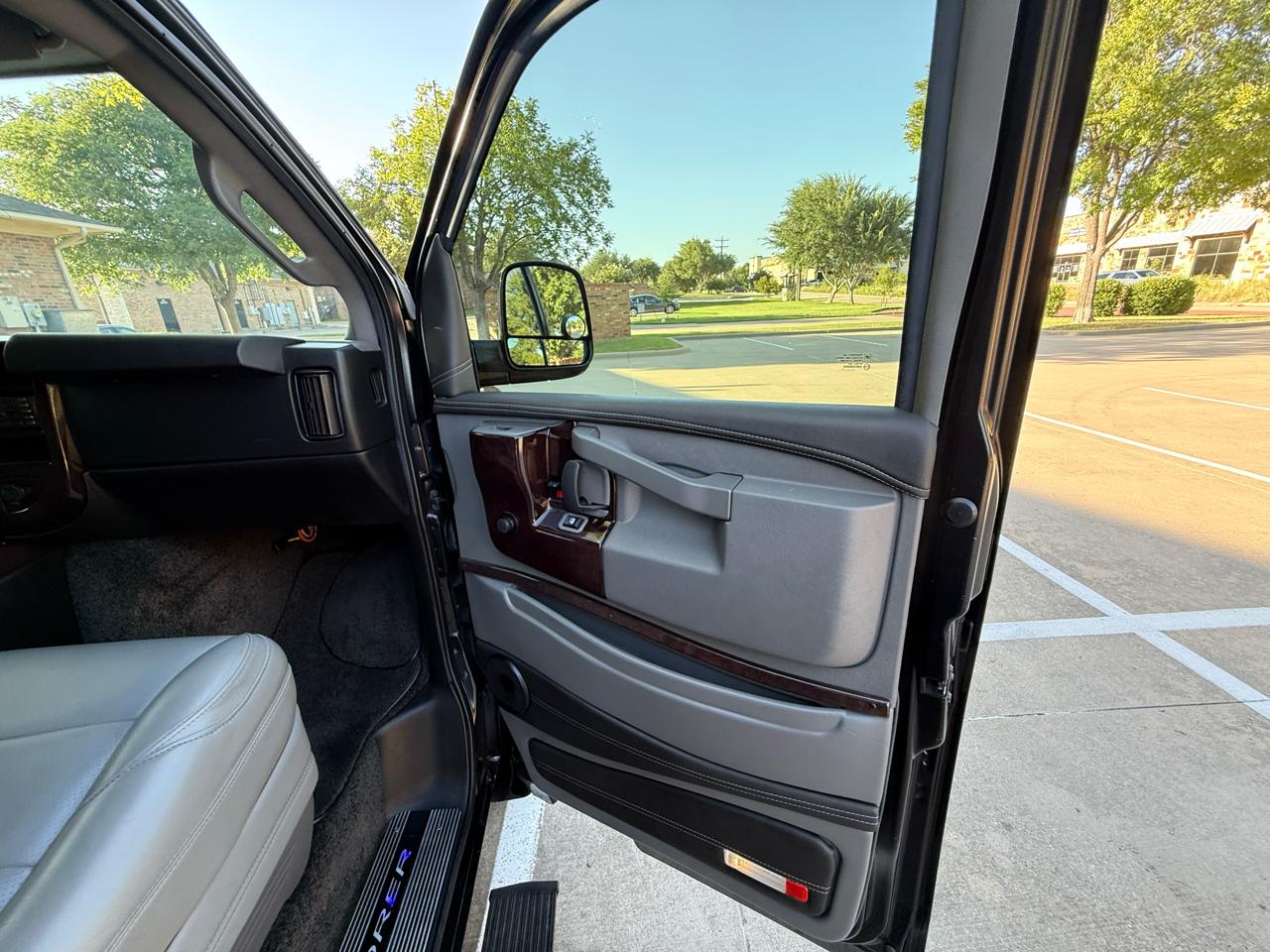 Chevrolet Express  2021