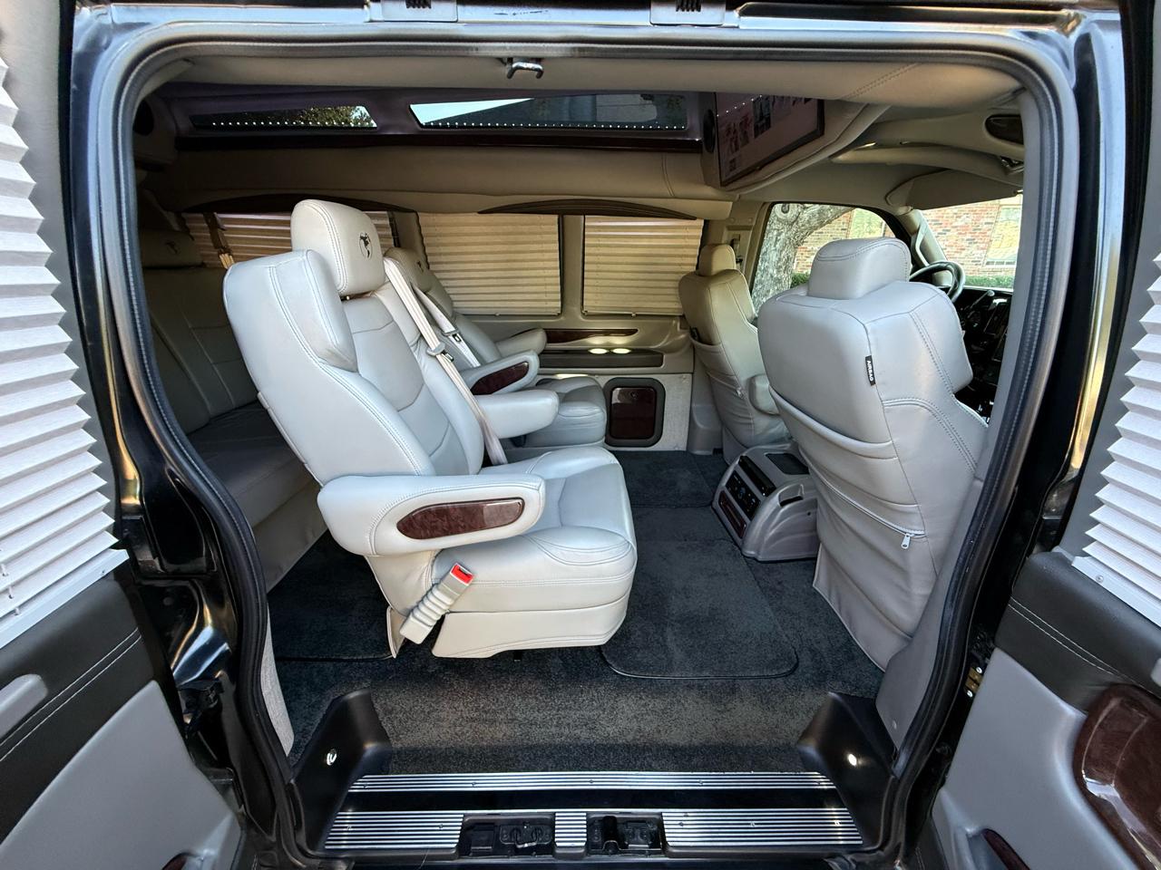 Chevrolet Express  2021