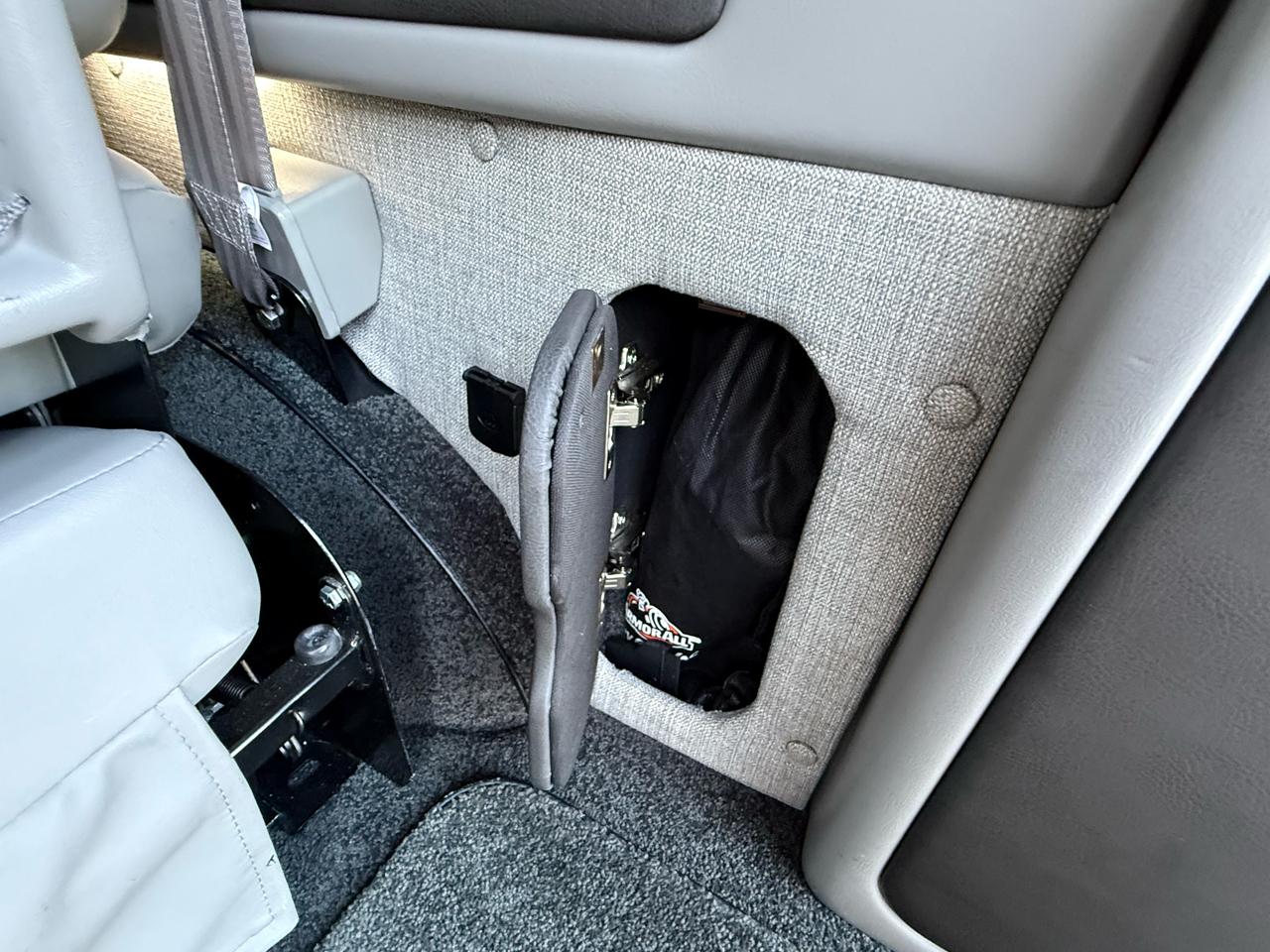 Chevrolet Express  2021