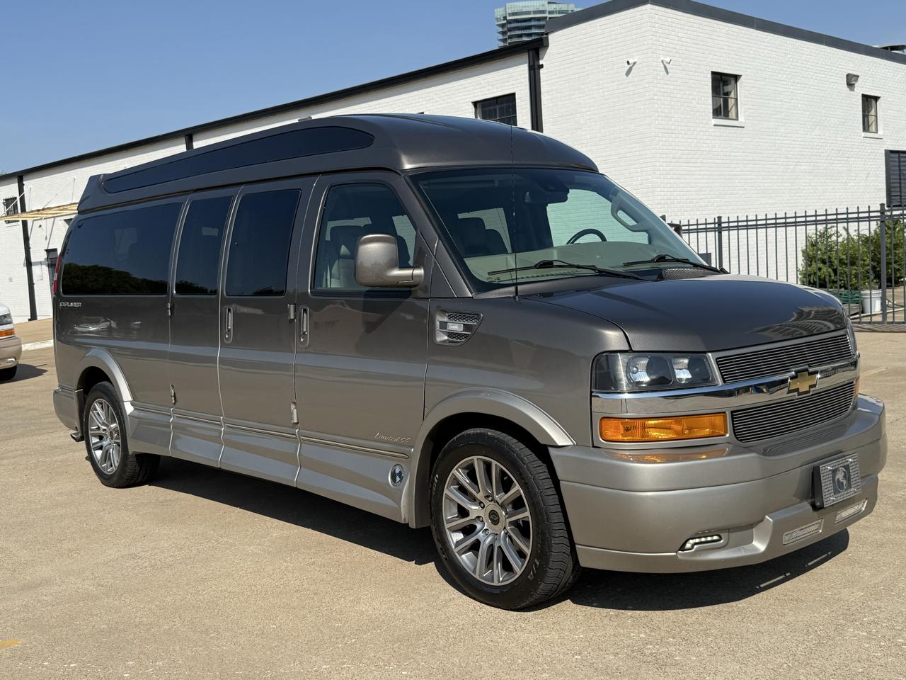 Chevrolet Express  2021