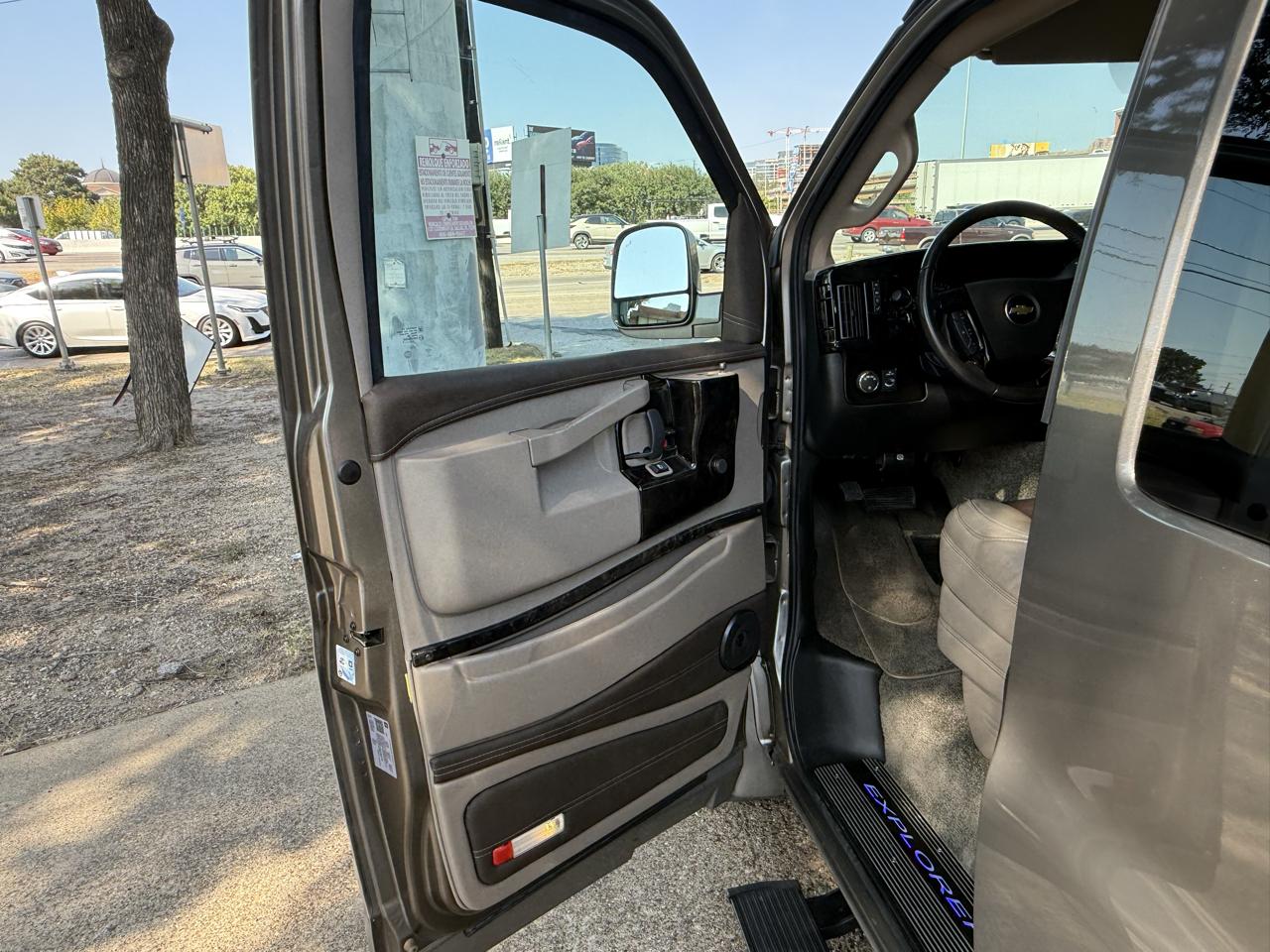 Chevrolet Express  2021
