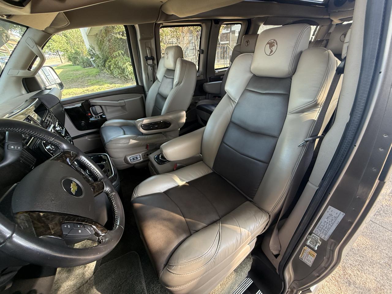 Chevrolet Express  2021