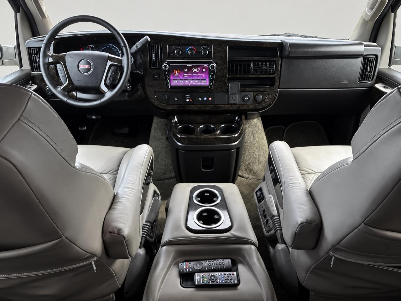 GMC Savana  2023