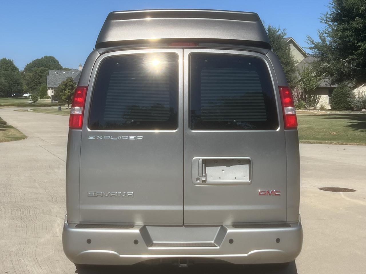 GMC Savana  2023