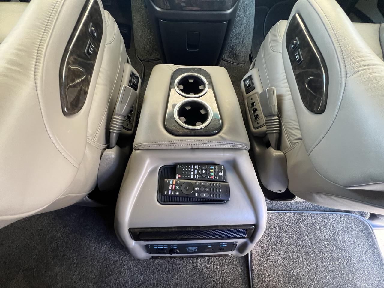 GMC Savana  2023